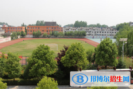 武定縣職業(yè)高級中學(xué)2022年報名條件、招生要求、招生對象