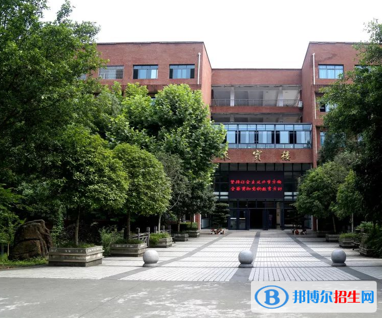 重慶機(jī)電工程技工學(xué)校2022年招生辦聯(lián)系電話