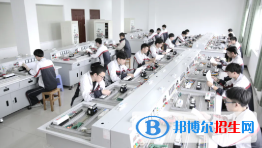 象山港高級技工學(xué)校3