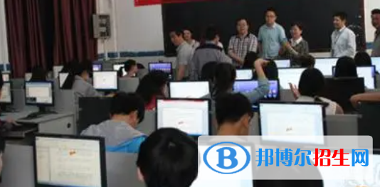 四川省工業(yè)設(shè)備安裝技工學(xué)校2022年有哪些專(zhuān)業(yè)