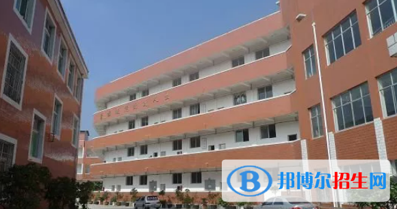 貴陽第五職業(yè)學(xué)校2022年學(xué)費、收費多少