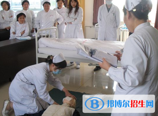 重慶2022年讀護理學校學什么有前途