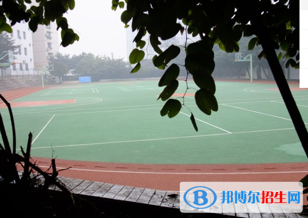 重慶市墊江縣職業(yè)教育中心2022年報名條件、招生要求、招生對象