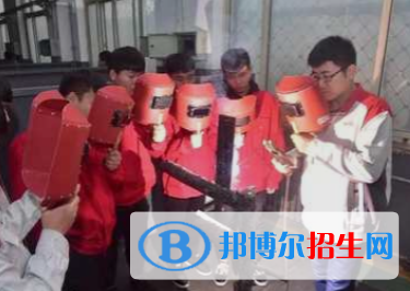 新樂職業(yè)技術(shù)教育中心2022年報名條件、招生對象