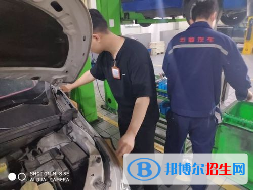 蘭州2022年職高和汽修學(xué)校哪個(gè)好