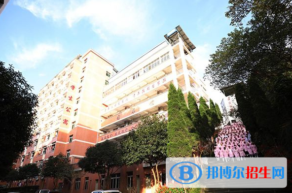 重慶2022年護理學(xué)校怎么樣報名