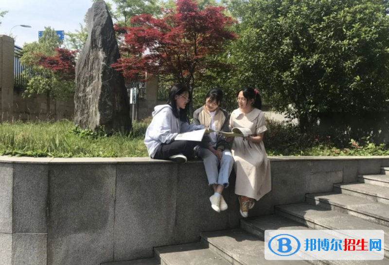 四川省青川第一高級(jí)中學(xué)怎么樣、好不好