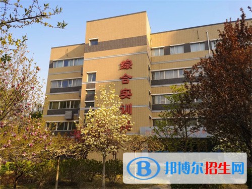 北京自動(dòng)化工程學(xué)校2022年招生辦聯(lián)系電話(huà)