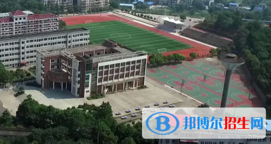 內(nèi)黃縣職業(yè)技術教育中心2022年招生辦聯(lián)系電話