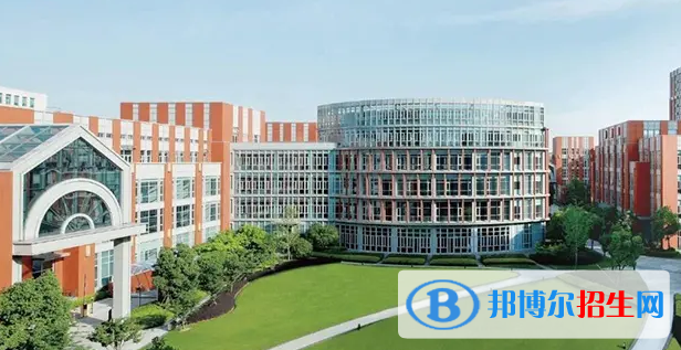 北美國(guó)際學(xué)校2022年課程體系
