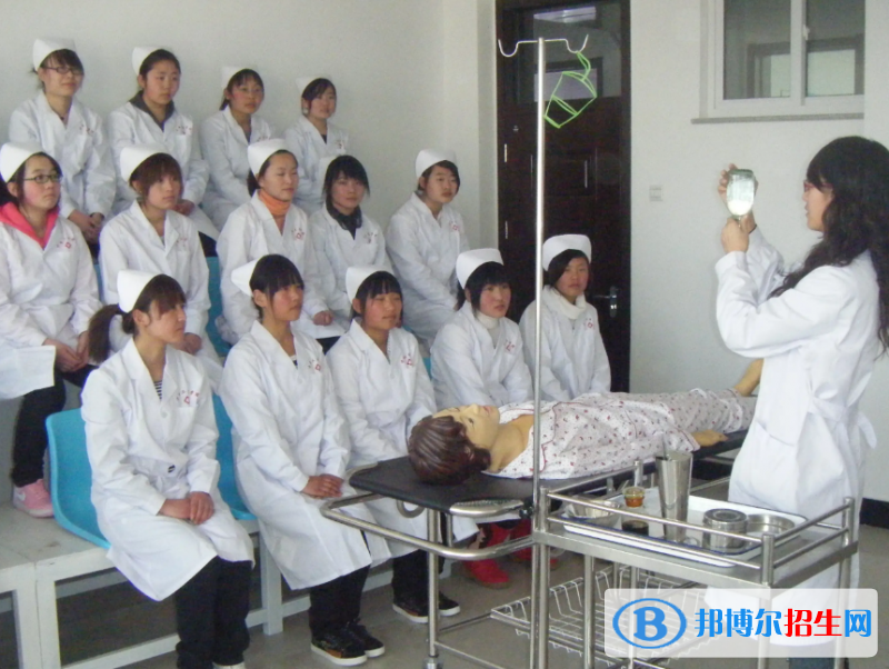 赤峰衛(wèi)生學(xué)校2022年有哪些專業(yè)
