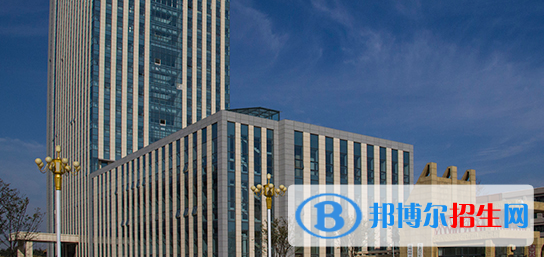 山東濰坊工業(yè)學校2022年招生辦聯(lián)系電話