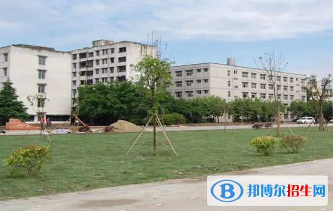 鄭州仲景國(guó)醫(yī)中等專業(yè)學(xué)校2022年招生辦聯(lián)系電話