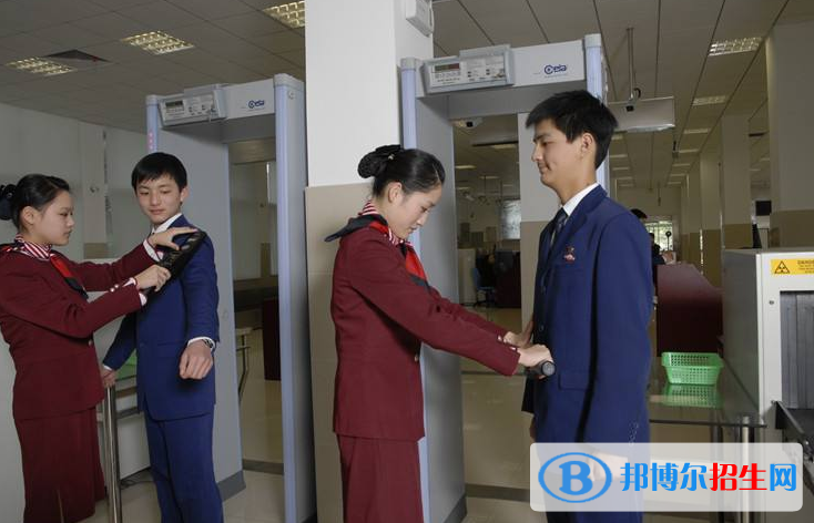 安徽2022年航空服務(wù)學(xué)校專業(yè)學(xué)什么