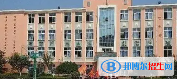 青島商務(wù)學(xué)校2022年招生簡(jiǎn)章