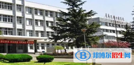 青島第二衛(wèi)生學(xué)校2022年報(bào)名條件、招生要求、招生對(duì)象