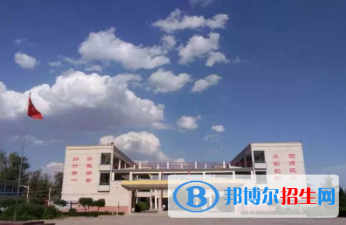 輝縣市第一職業(yè)中等專業(yè)學(xué)校2022年報(bào)名條件、招生要求、招生對象