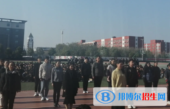 洛陽綠業(yè)信息中等專業(yè)學(xué)校2022年招生辦聯(lián)系電話