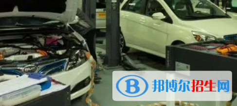 杭州2022年汽修學(xué)?？梢詫W(xué)什么