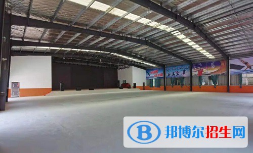漢壽縣飛翔職業(yè)技術(shù)學校2022年報名條件、招生要求、招生對象