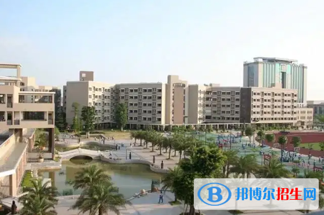佛山華英學(xué)校國際部2022年學(xué)費(fèi)標(biāo)準(zhǔn)