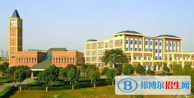 成都美視國際學(xué)校高中部2022年報(bào)名時(shí)間