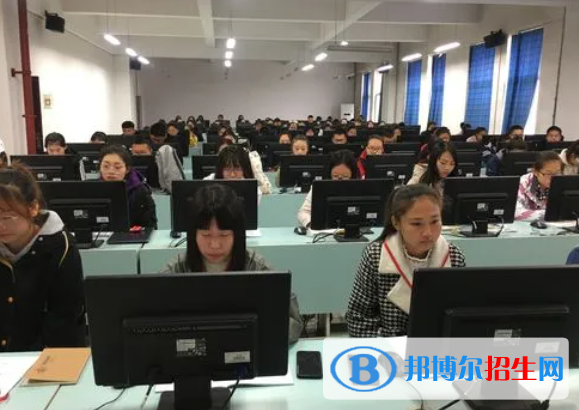 泰興職業(yè)高級(jí)中學(xué)2022年學(xué)費(fèi)、收費(fèi)多少