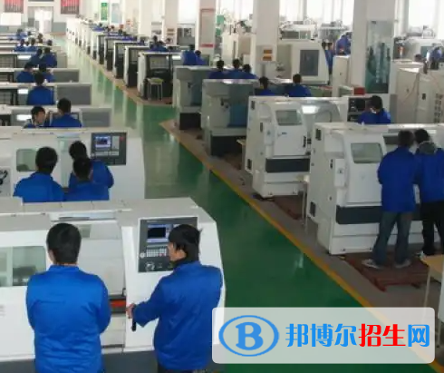 江蘇靖江職業(yè)高級(jí)中學(xué)2022年招生辦聯(lián)系電話(huà)