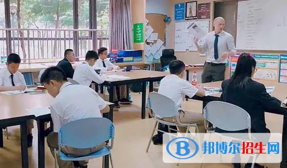 牛津國(guó)際公學(xué)成都學(xué)校2022年招生政策