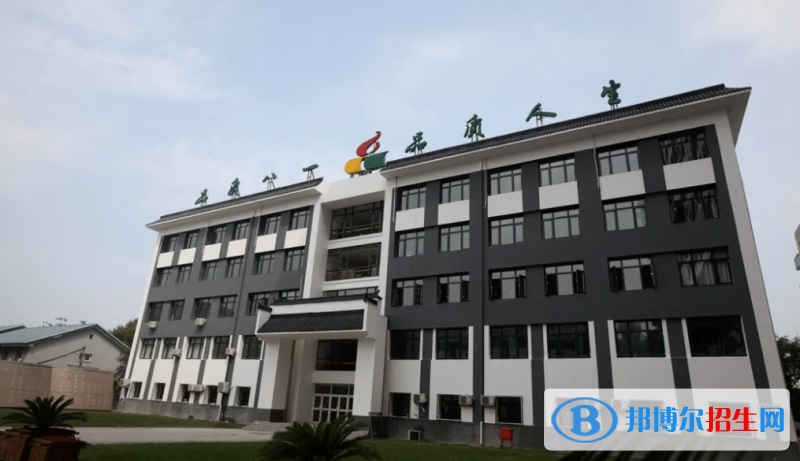 北京八一學(xué)校國際部2023年課程體系