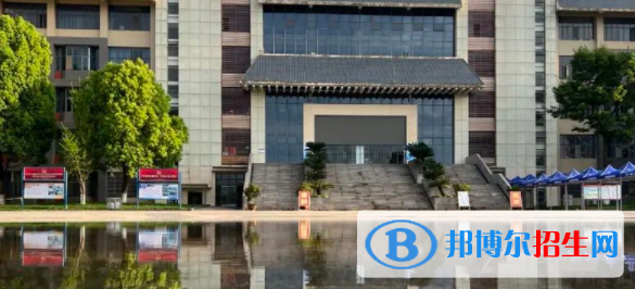 云南城市建設職業(yè)學院2022年報名條件、招生要求、招生對象