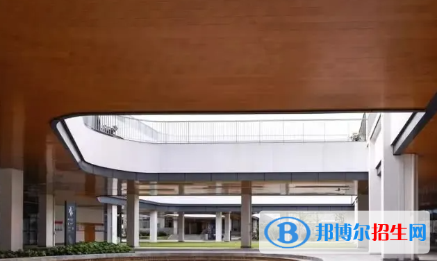 北京山谷國際學(xué)校高中部2023年課程體系