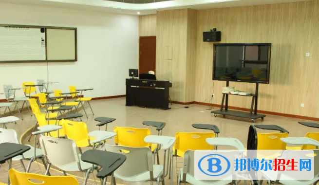 北京澳華學(xué)校2023年報名時間