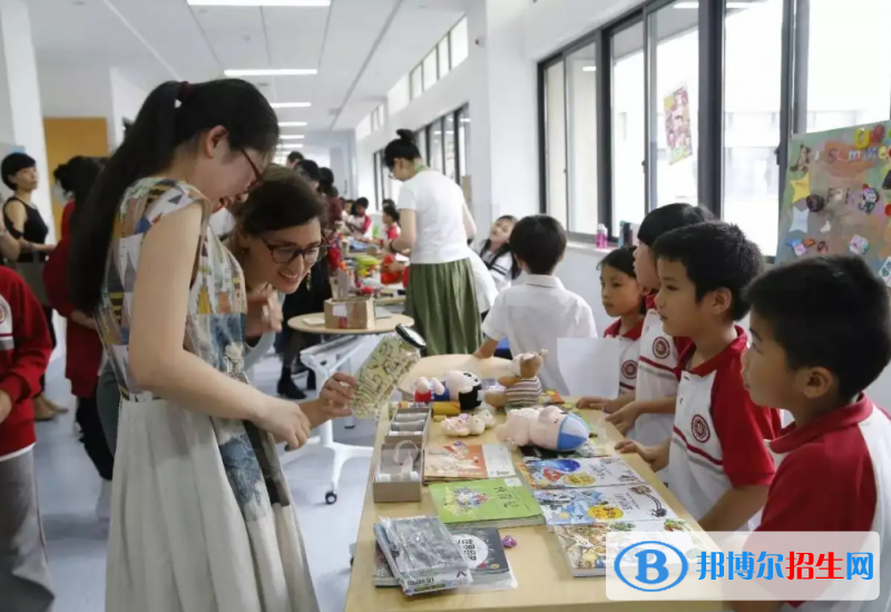 北大附屬實驗學(xué)校國際部2022年課程體系