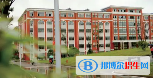 湖南岳陽縣職業(yè)中等專業(yè)學(xué)校2022年宿舍條件