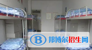  四川邛崍職業(yè)高級(jí)中學(xué)2022年宿舍條件