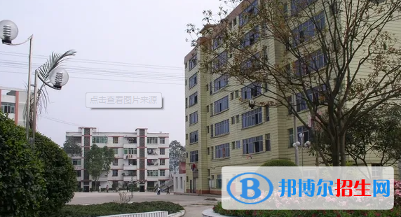 四川省宜賓縣高場(chǎng)職業(yè)中學(xué)校2022年招生錄取分?jǐn)?shù)線