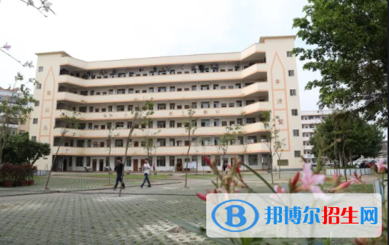 橫縣職教中心2022年報名條件、招生要求、招生對象