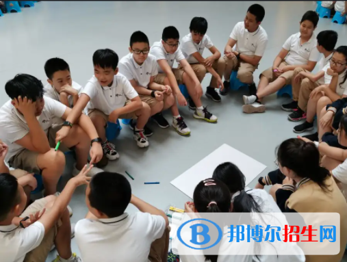 北京新英才國際學校初中部2023年課程體系