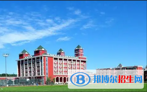 京西國際學校初中部2022年報名時間