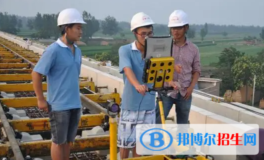 成都2022年一般鐵路學校有哪些專業(yè)