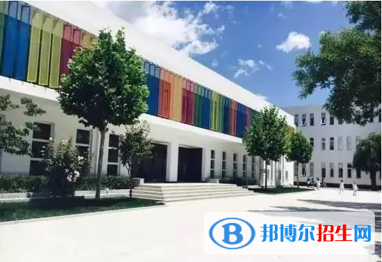 美國利弗莫爾國際學(xué)校初中部2022年錄取分?jǐn)?shù)線