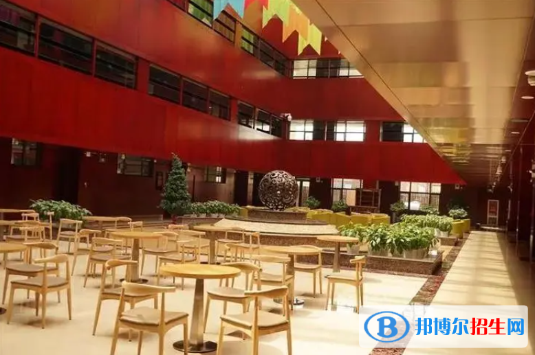 北京新亞中學(xué)國(guó)際部初中怎么樣