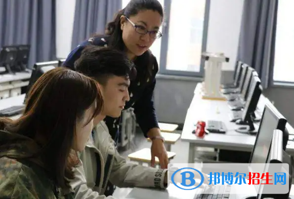 貴州2023年電子商務學校理論包括什么