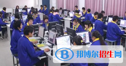 廣西2023年職業(yè)技術(shù)計算機學(xué)校哪個專業(yè)好