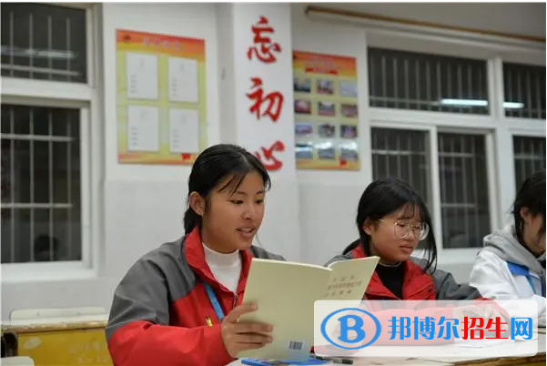 云南2023年中專和幼師學校哪個更好