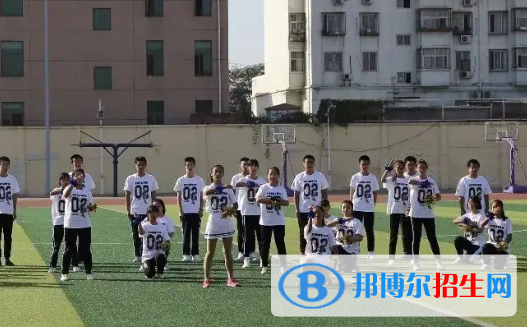 北京市房山區(qū)良鄉(xiāng)中學(xué)2023年網(wǎng)站網(wǎng)址