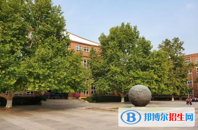 武漢海淀外國語實驗學(xué)校小學(xué)部2023年報名時間2