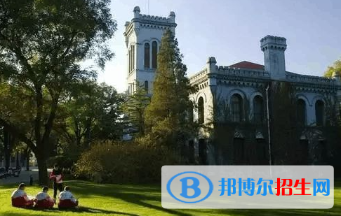 北京市通州區(qū)潞河中學(xué)2023年學(xué)費(fèi)、收費(fèi)多少