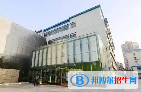 成都建平國際學(xué)校2023年報名時間2